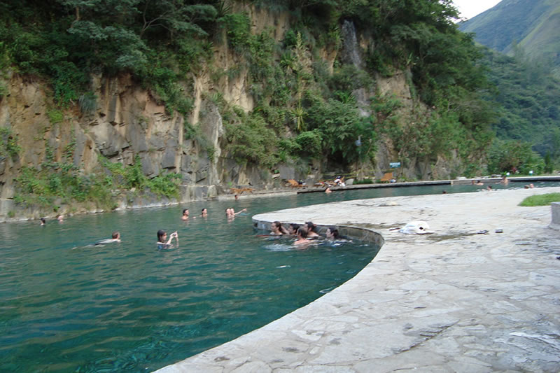 aguas termales de cocalmayo Machu Picchu