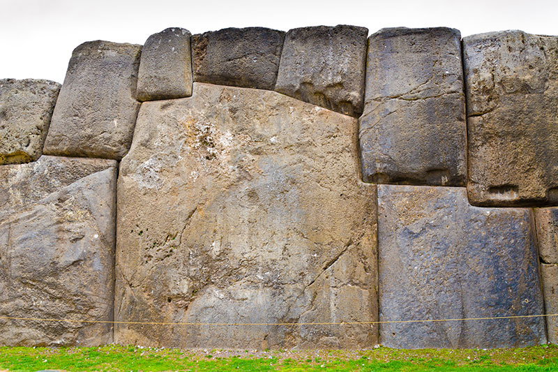 Piedra gigantesca Sacsayhuamán
