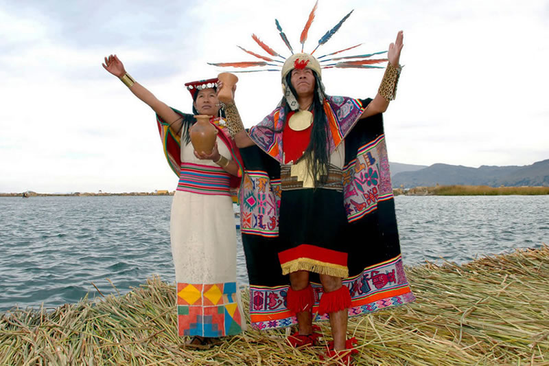 Mise en scène de la légende inca de Manco Capac et Mama Ocllo