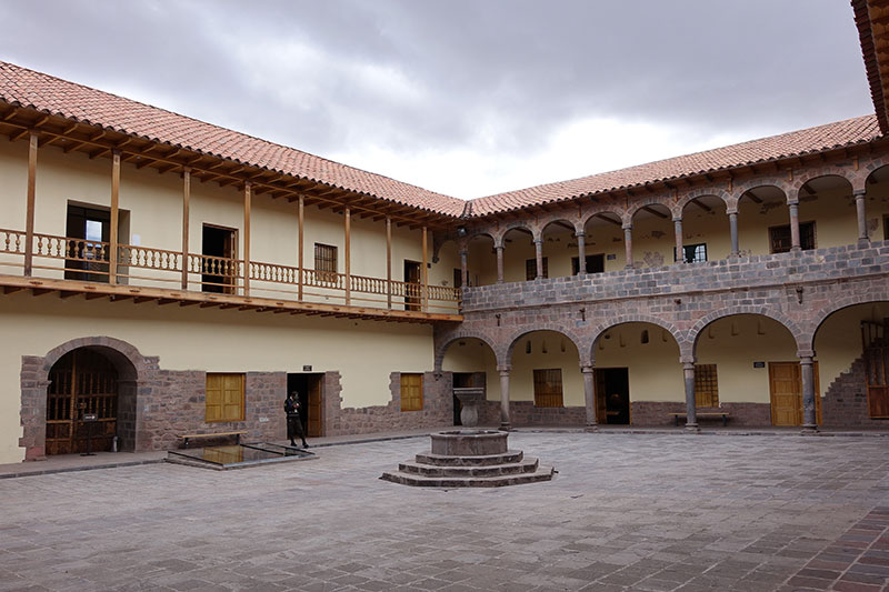 Patio principale del museo Casa Concha