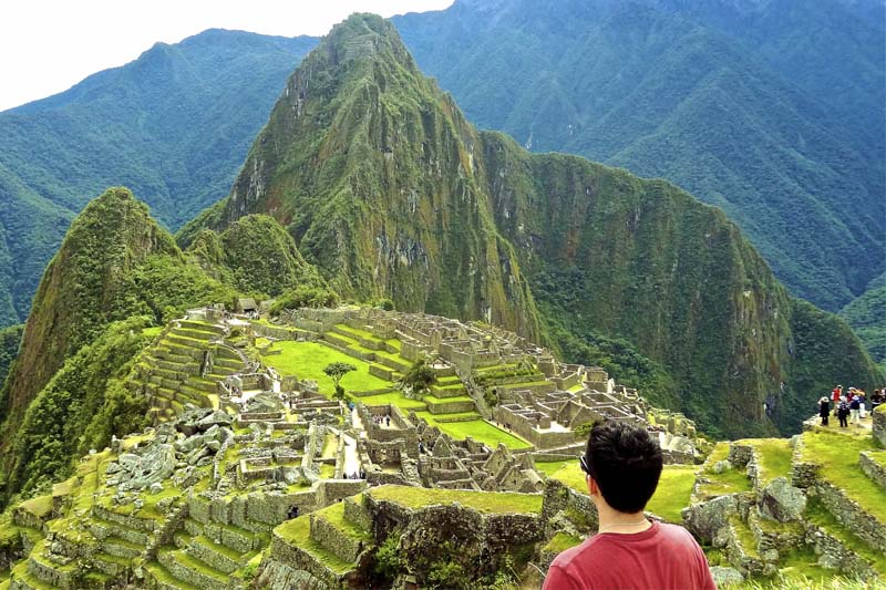 Contempler le Machu Picchu