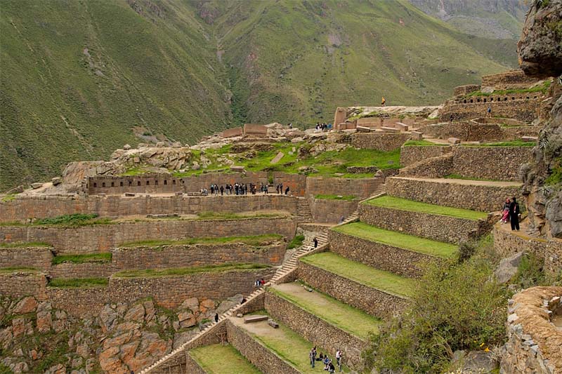 Agricultural platforms of Ollantaytambo