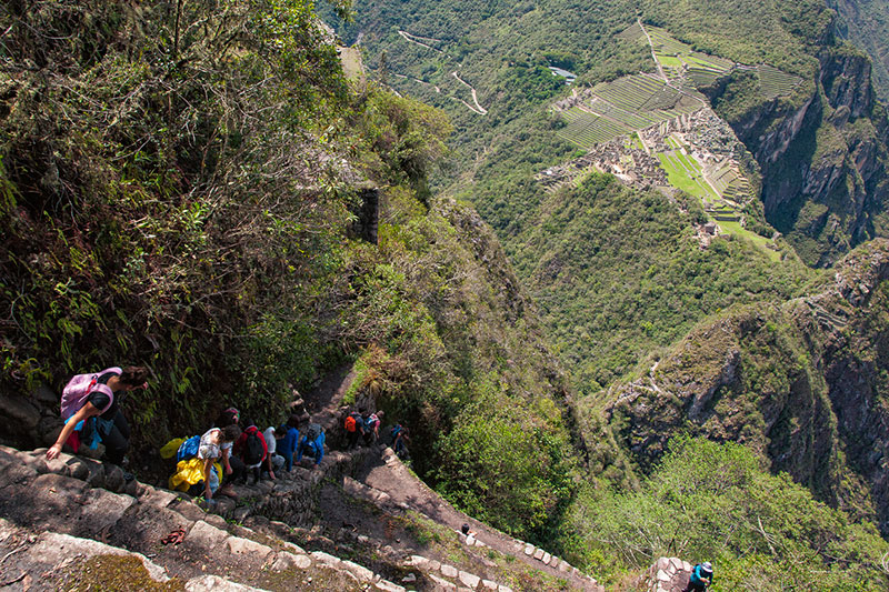 Huayna Picchu descenso