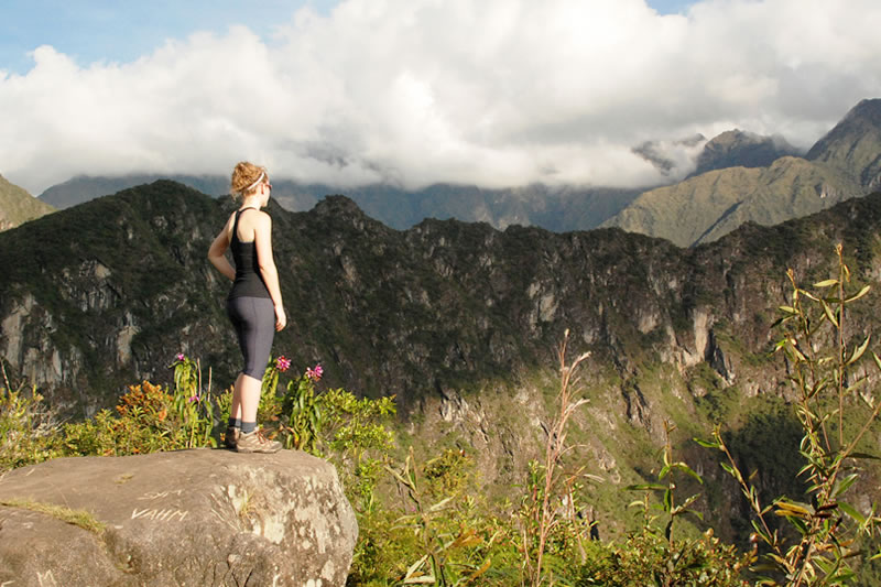 senderismo y ascenso de montañas en machu picchu