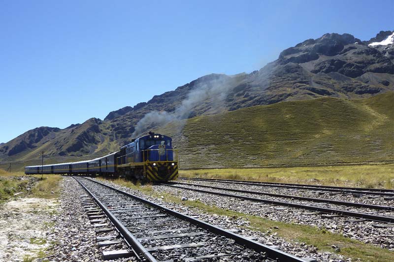 Tren Andean Explorer Cusco-Puno