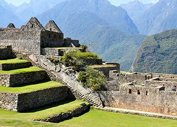 ¿Qué lugares visitar dentro de la Ciudad Inca de  Machu Picchu?