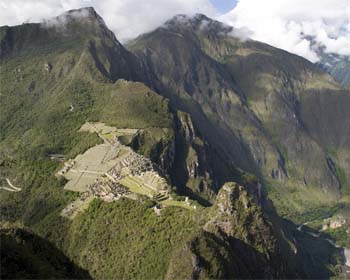 Diferencia entre Montaña Machu Picchu y Huayna Picchu
