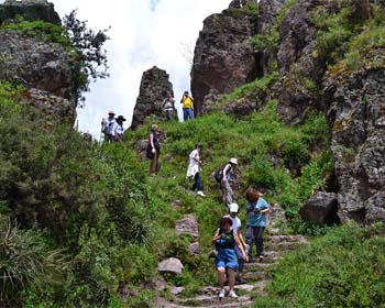 ¿Cómo hacer senderismo en Machu Picchu?