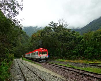 Dos rutas en Cusco consideradas «extraordinarios paseos en tren»