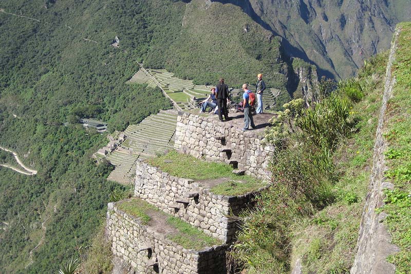 Vista panoramica de Machu Picchu desde la montaña Huayna Picchu