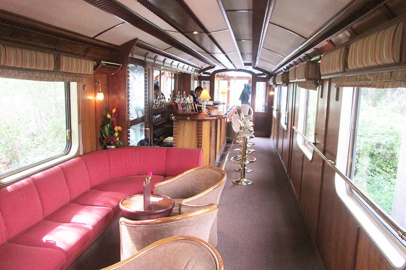 Tren Hiram Bingham Vista del tren con rumbo a Machu Picchu