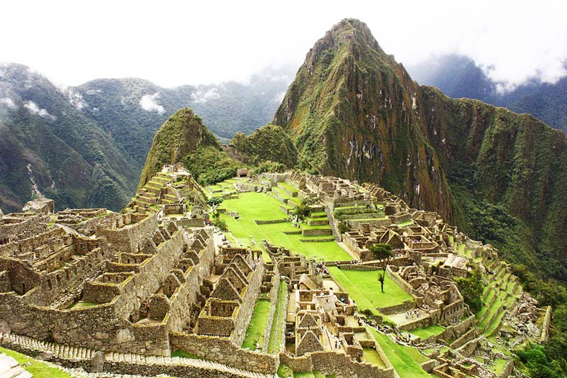 Vista de Machu Picchu lluvias