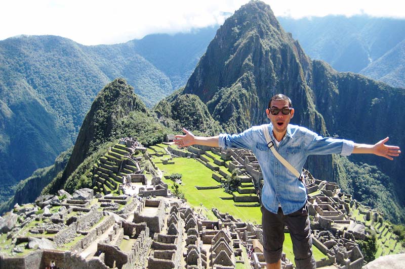 Turista a Machu Picchu