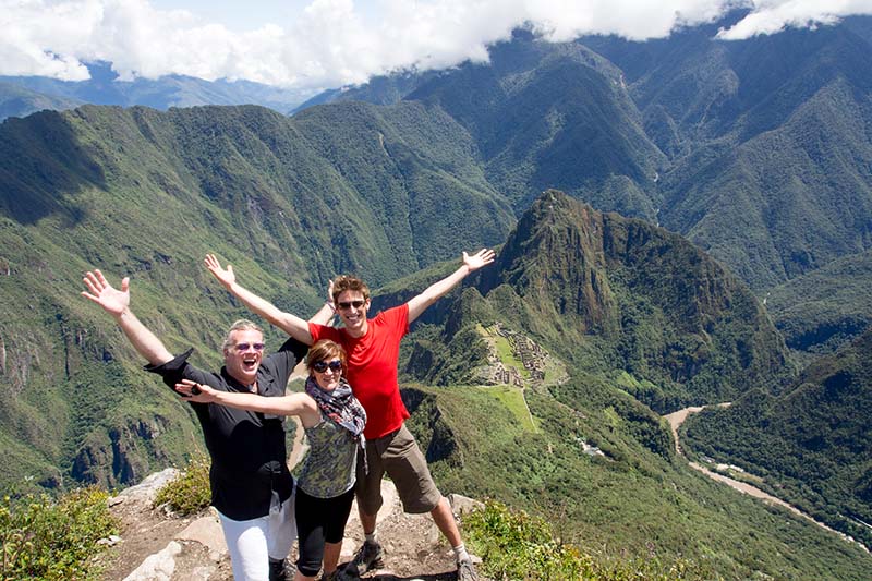 Cima de la montaña Machu Picchu