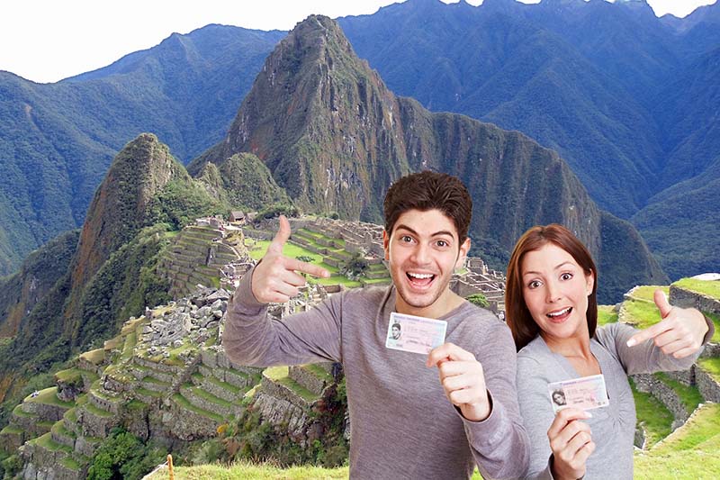 Estudantes universitários em Machu Picchu