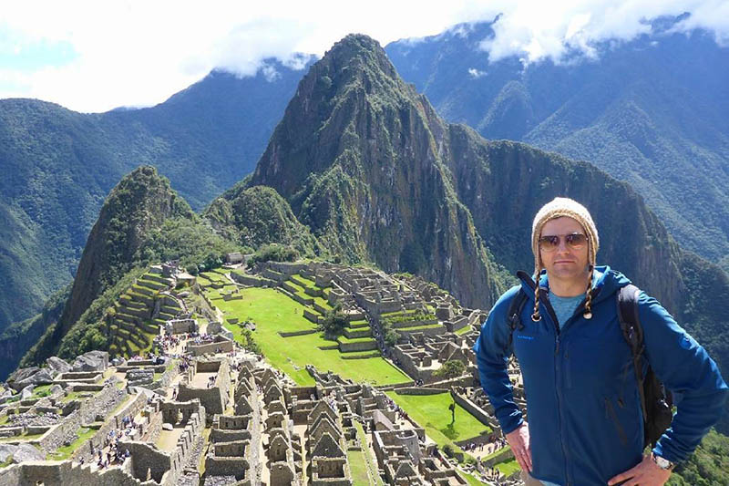 Turista en Machu Picchu