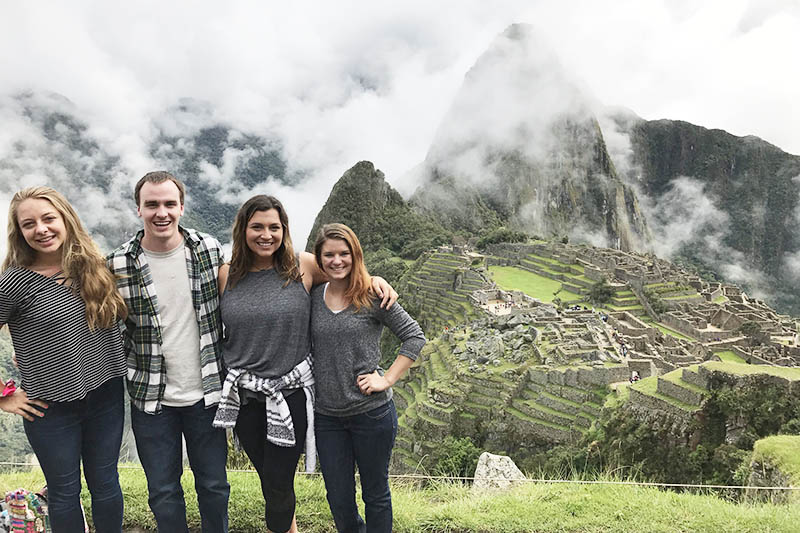 Amigos, visitando, machu, picchu