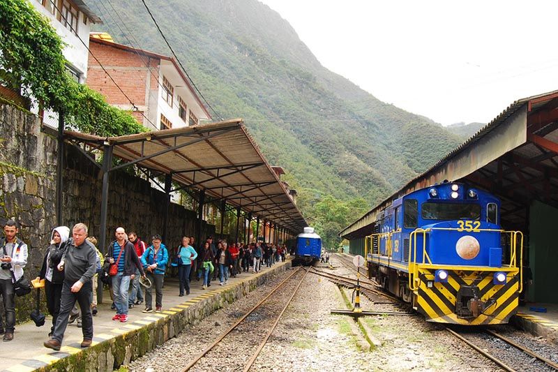 Tren Machu Picchu Estación de Trenes en Machu Picchu