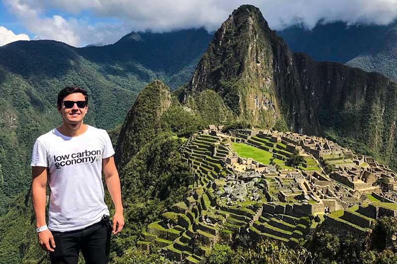 Turista em Machu Picchu