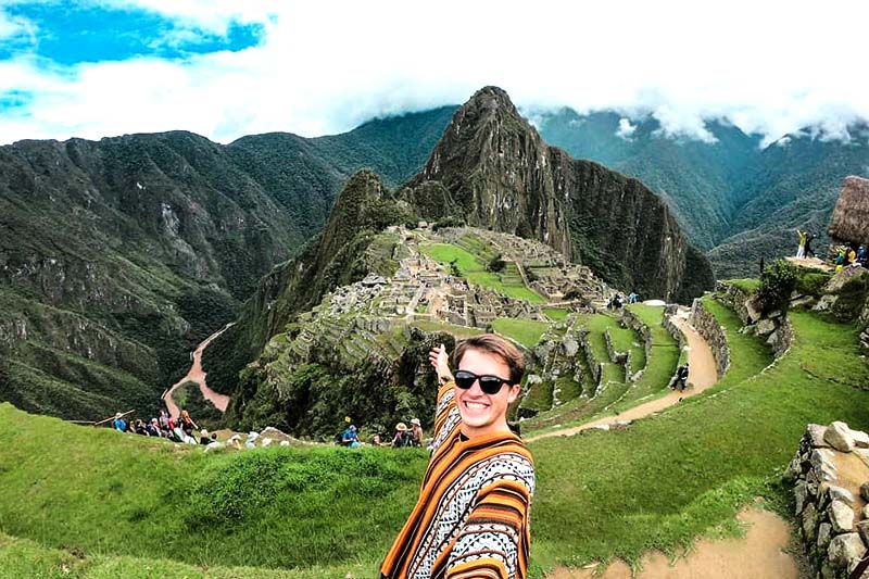 Turista en Machu Picchu