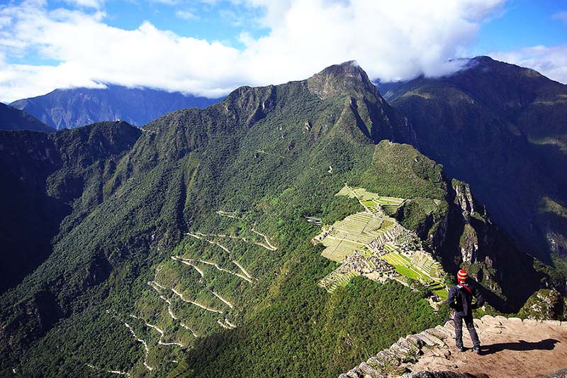 Blick auf die Inkastadt Machu Picchu und den Berg Machu Picchu