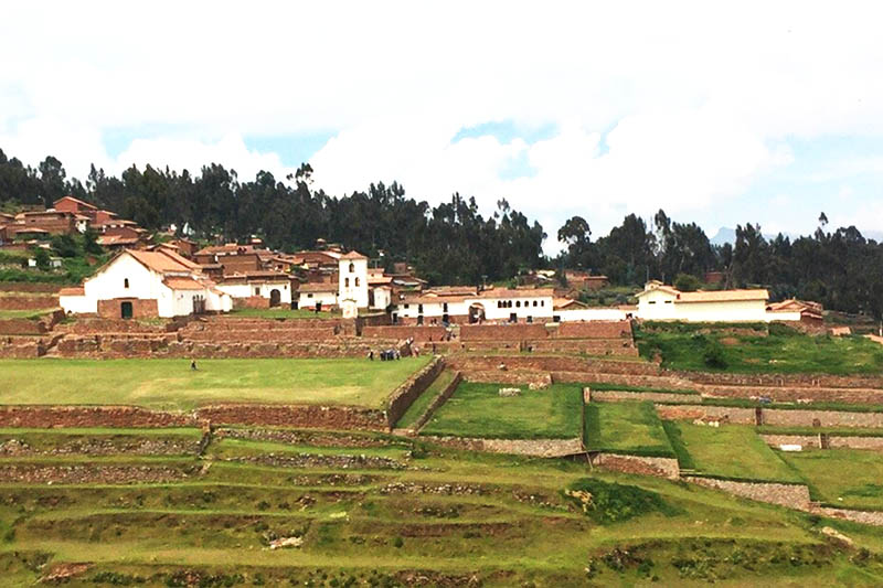 Vista del complejo Arqueológico de Chinchero