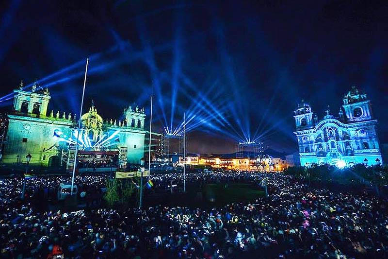 Night of lights and sound in the Plaza de Armas of Cusco