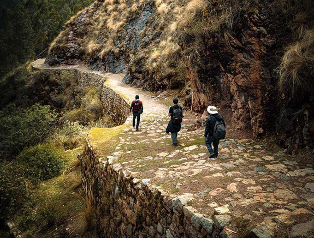 Camino Inca Chinchero - Urquillos