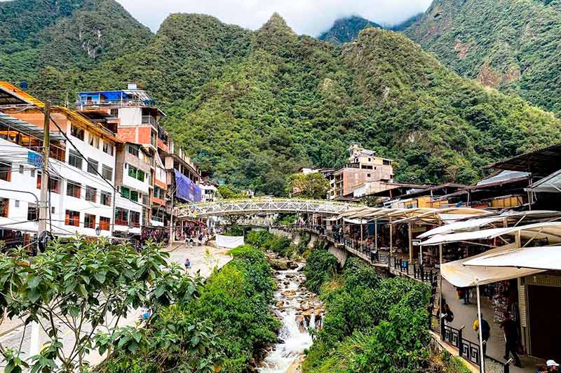 Aguas Calientes Machu Picchu