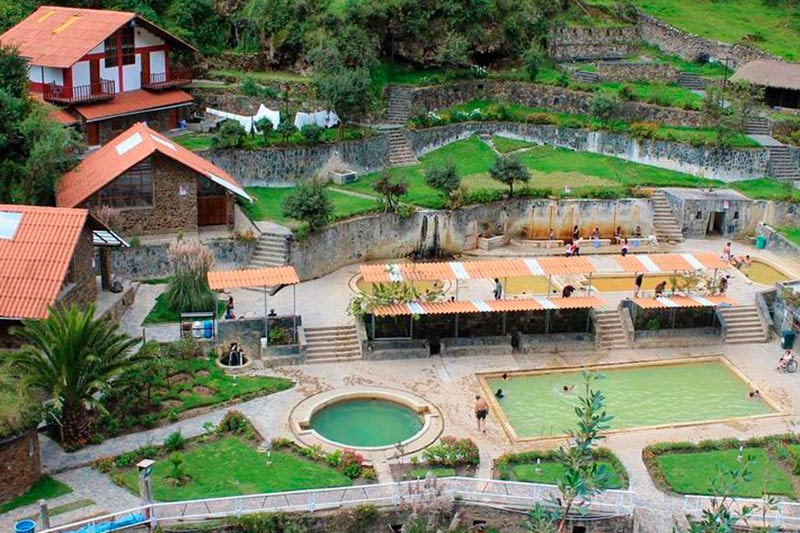 Lares thermal baths