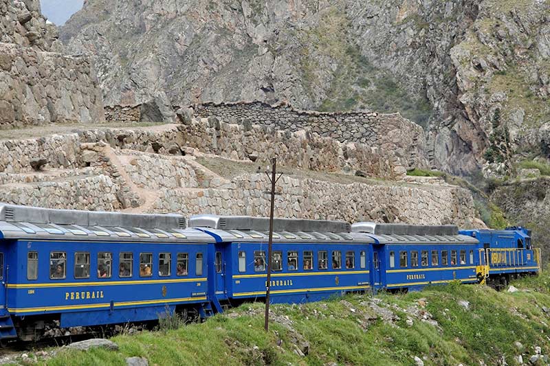 PERURAIL company train