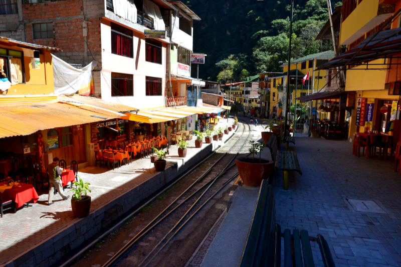 Aguas Calientes, también conocida como Machu Picchu pueblo