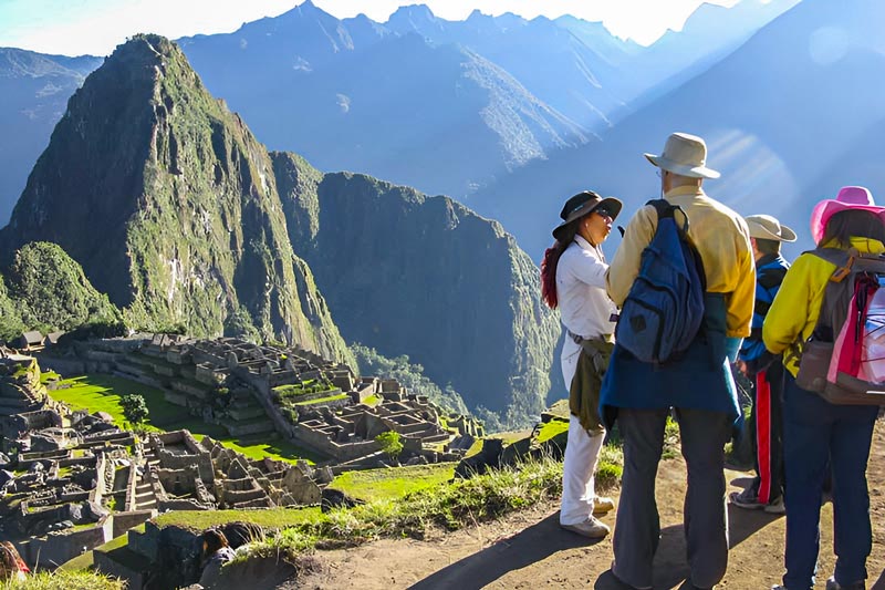 Guiado en la ciudadela Inca Machu Picchu
