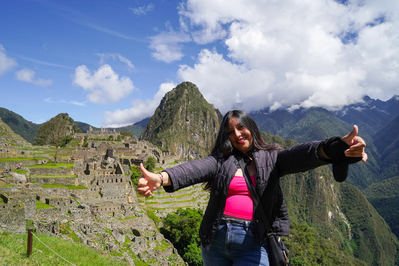 Visitando la ciudadela de Machu Picchu