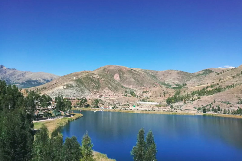 Vista a la Laguna de Urcos