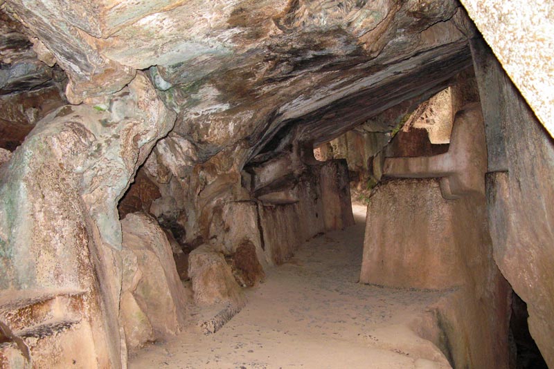 Altar subterránea de Qenqo