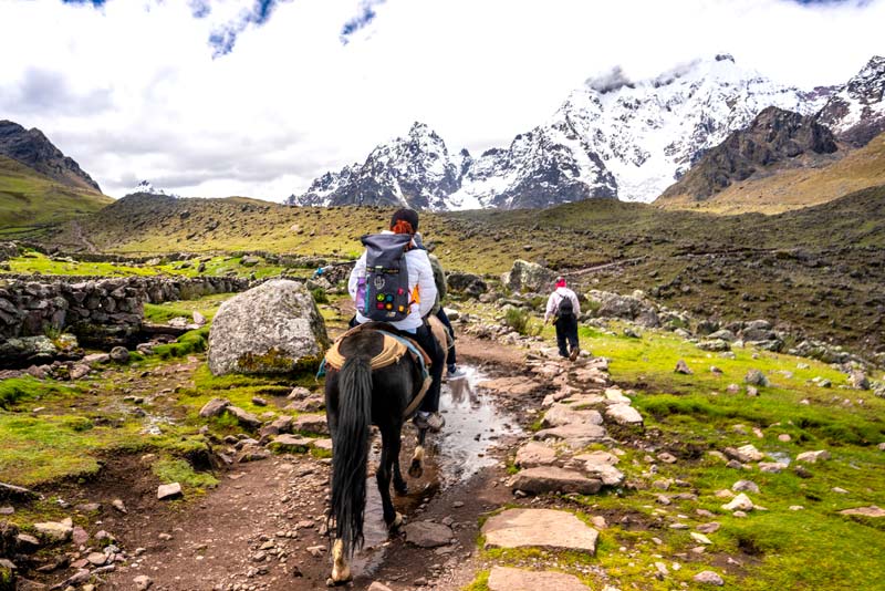 Road to Nevado Ausangate