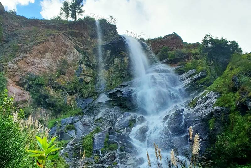 Catarata de Arín