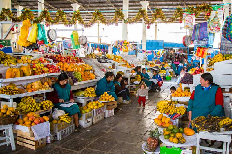 Trabajadores del mercado San Pedro