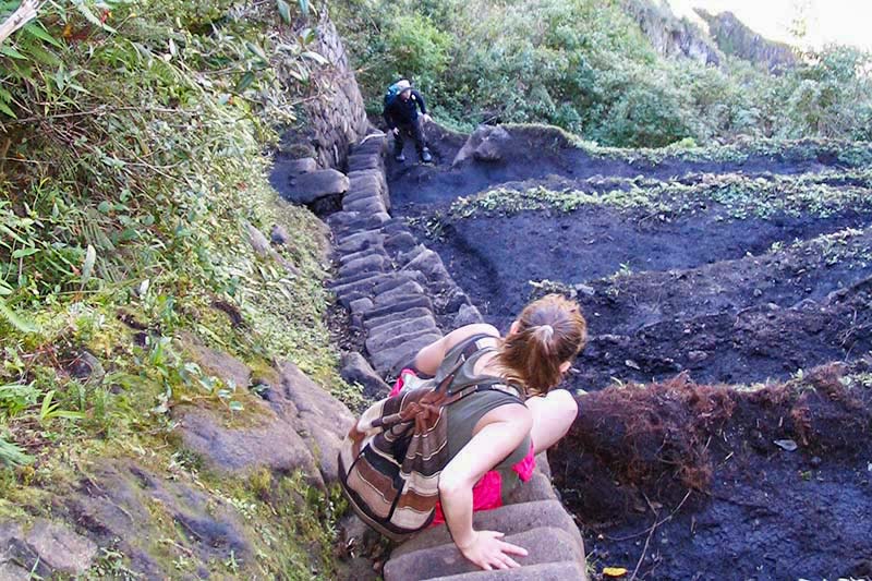As Escadas da Morte da Montanha Huayna Picchu