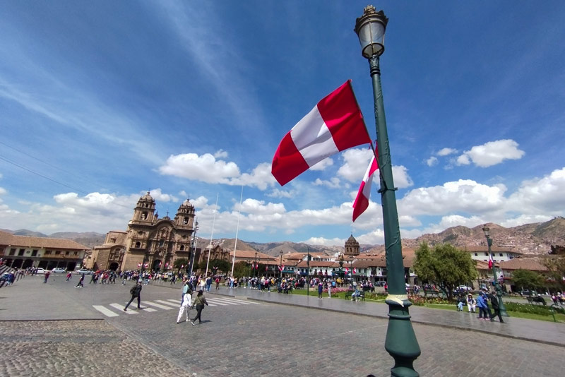 Decorations in the Plaza de Armas for National Holidays